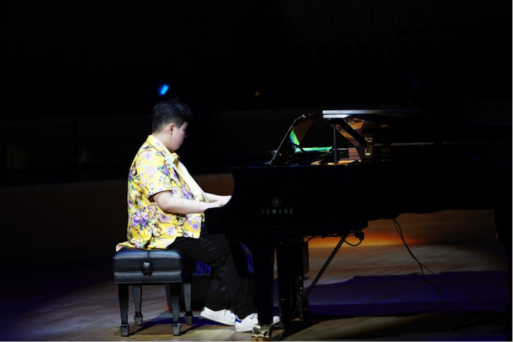 世界自闭症日，优德88未来艺术家刘明康与他的朋友们温情奏响“音乐与梦想”慈善音乐会