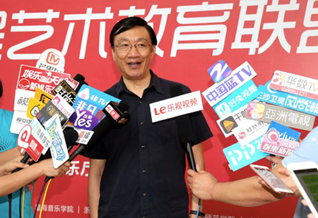 以科技之力，筑艺术传承之魂<br />：馗咝Ｔ冻桃帐踅逃似舳鞘皆猜淠
