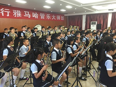优德88西安舒尔琴行管乐团大师班成功举办